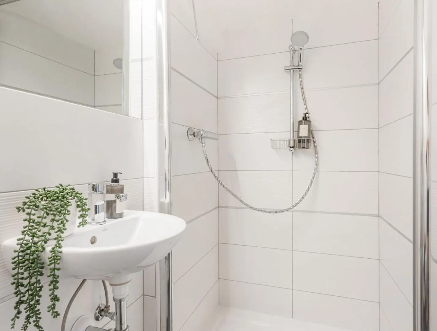 Apartment Chic 3Br Heart Of District 7- Central Budapest Gem