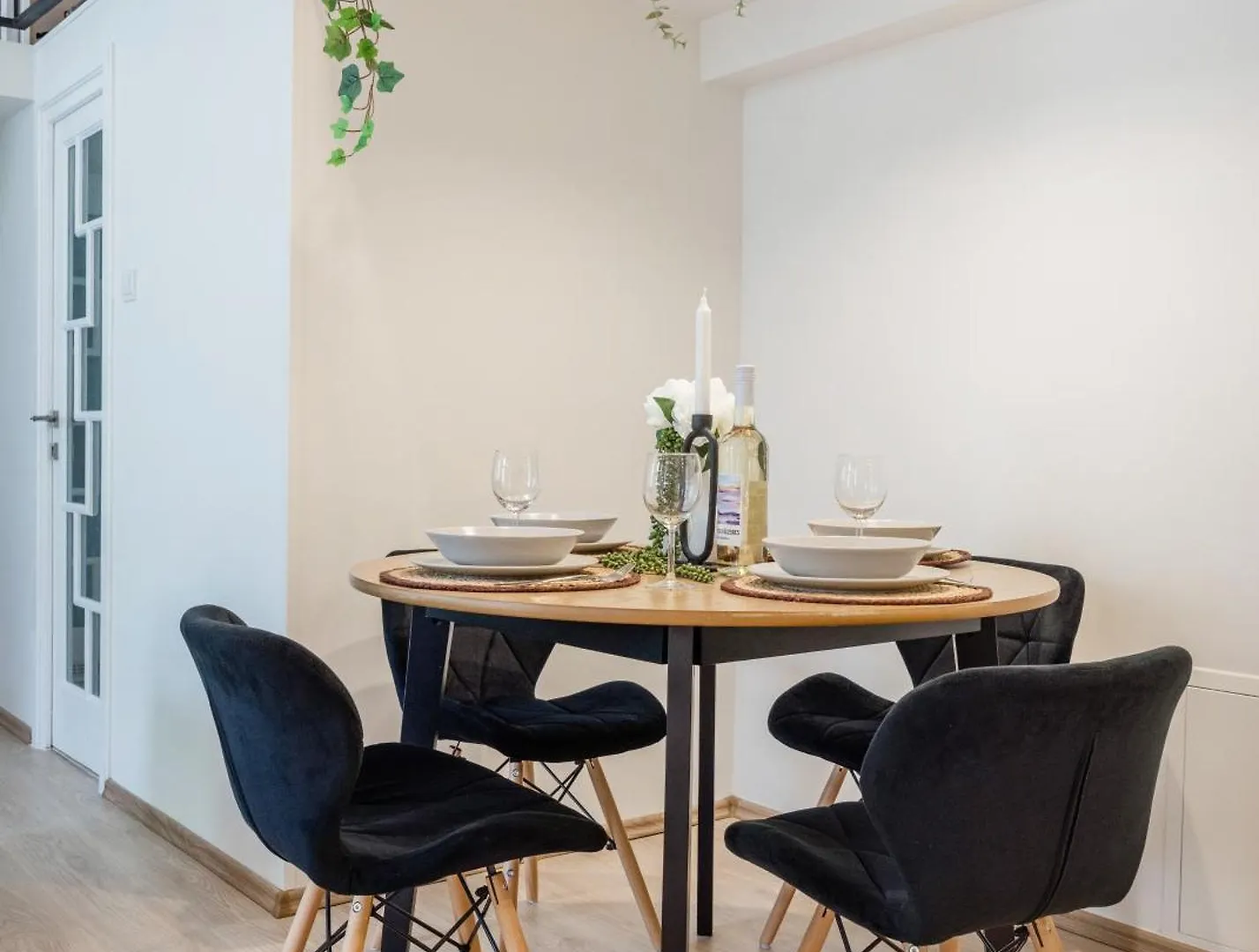 Chic 3Br Heart Of District 7- Central Budapest Gem Apartment